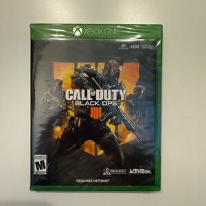 Call of Duty: Black Ops 4 for Xbox One - Green Case